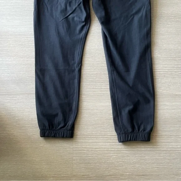 Athleta Farallon joggers, size 6 (I usually wear a size 8 and these fit), black - Picture 9 of 10
